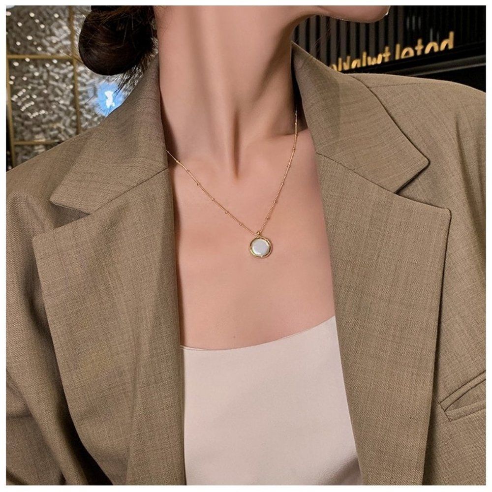 Korean fashion natural pearl pendant short necklace - Picture 6 of 10